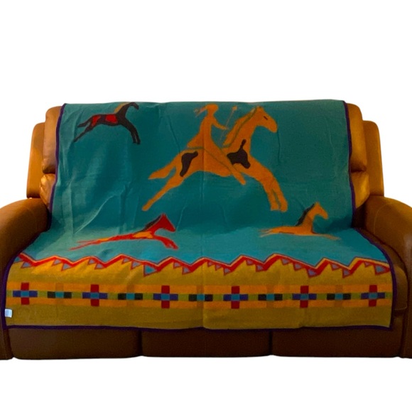 NWT Pendleton Celebrate The Horse Reversible Blanket - Picture 2 of 6